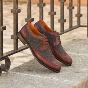 Women's Derby Wingtip Nailhead
