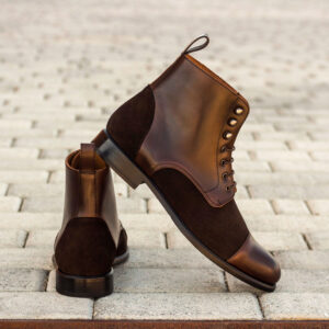 Women's Lace Up Captoe Boot Dark Brown Suede