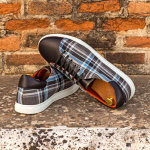 Mills Trainer
