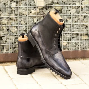 The Vulcann Hiking Boot
